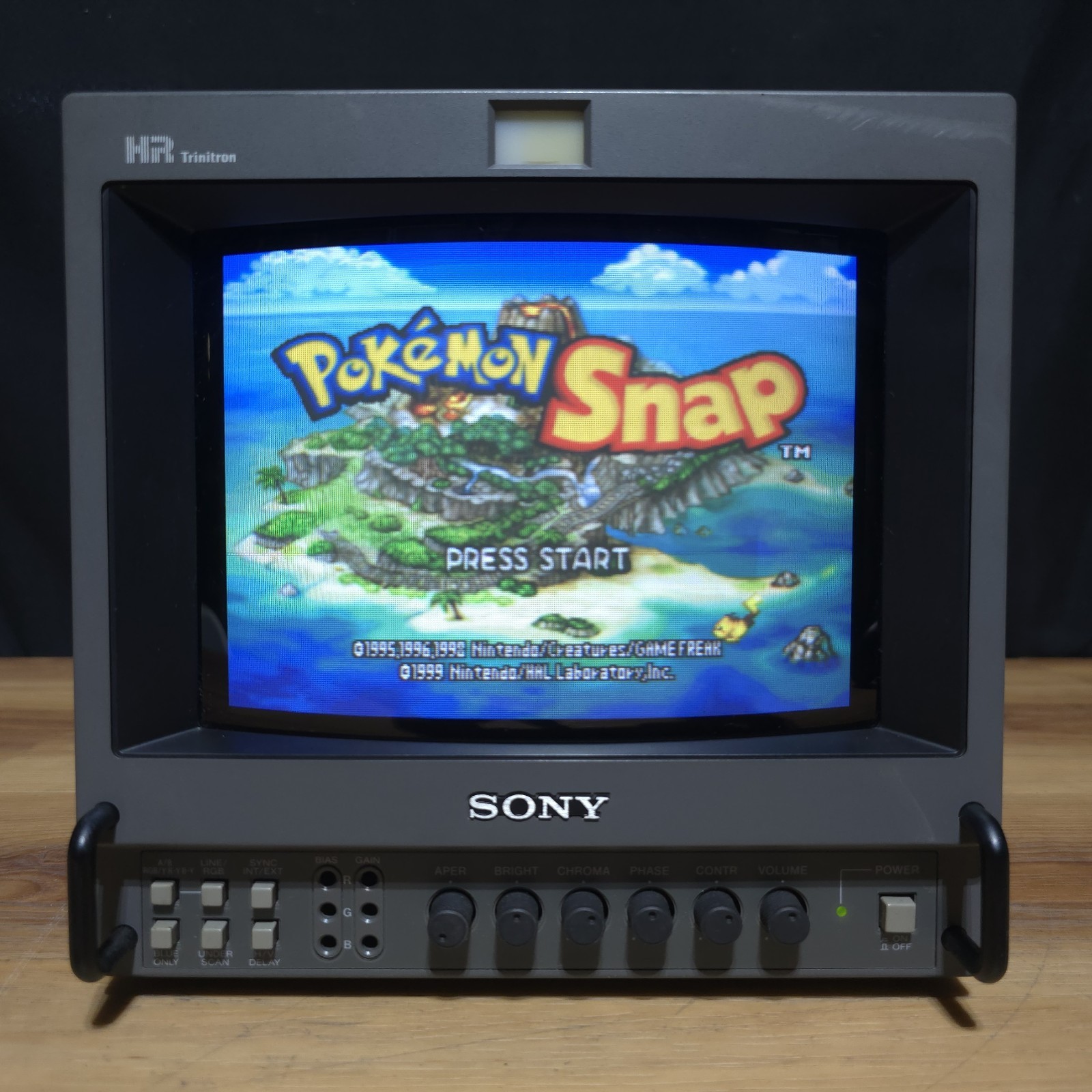 Sony 8" PVM-9044Q RGB Trinitron Color Video CRT Monitor