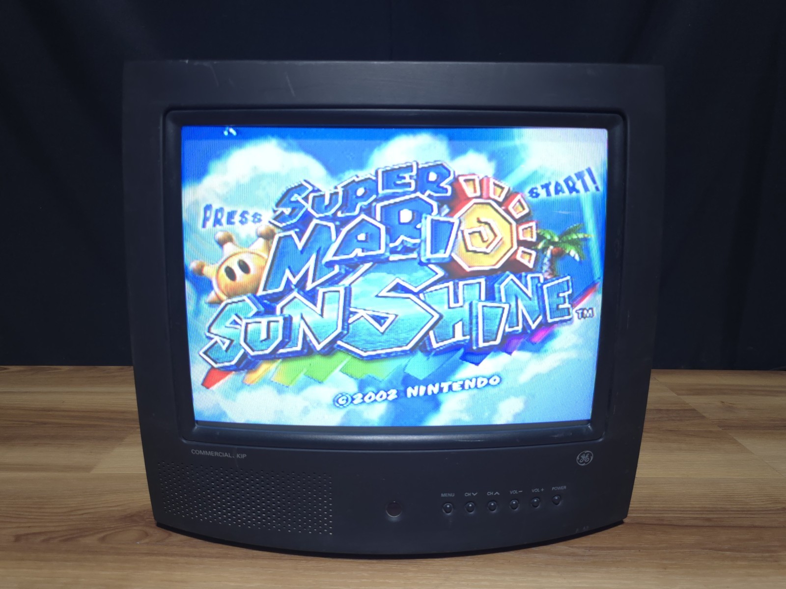 GE 13" 13GP241 RF Color CRT TV